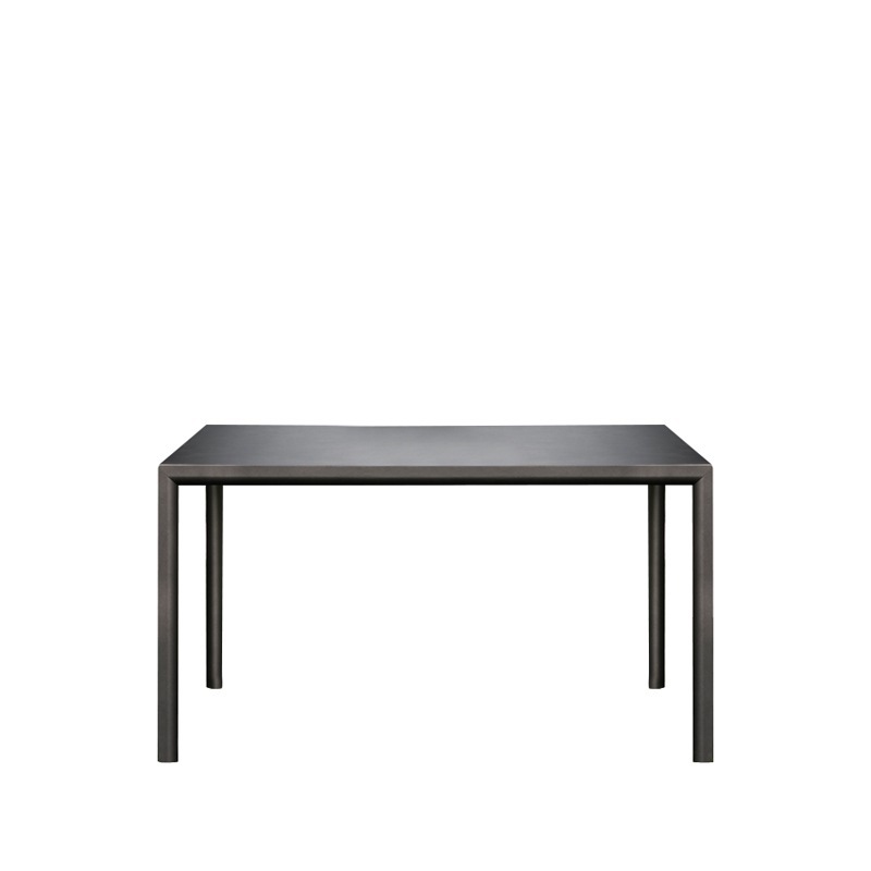 Roda PLEIN AIR Tisch 150 x 150 cm